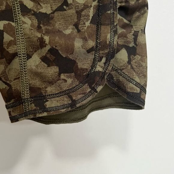 Lululemon athletica women crop leggins size 6 - Picture 6 of 7